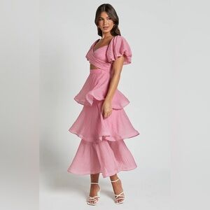 NWT Showpo Giselle Midi Dress size 4